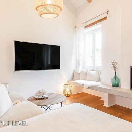 Porta Azzurra Apartments روفينج المظهر الخارجي الصورة